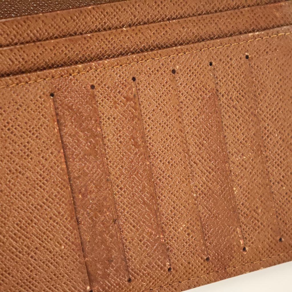 C2980 Louis Vuitton Wallet Monogram Brazza Wallet | Pre-Owned Very Good Brown Coated Canvas Monogram