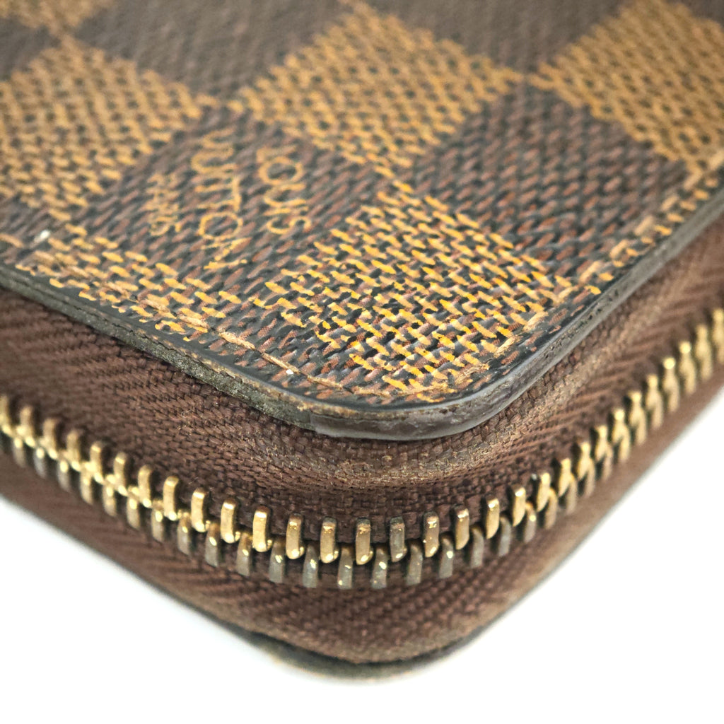 C2982 Louis Vuitton Wallet Monogram Zip Long Wallet | Pre-Owned Very Good Brown Coated Canvas Monogram