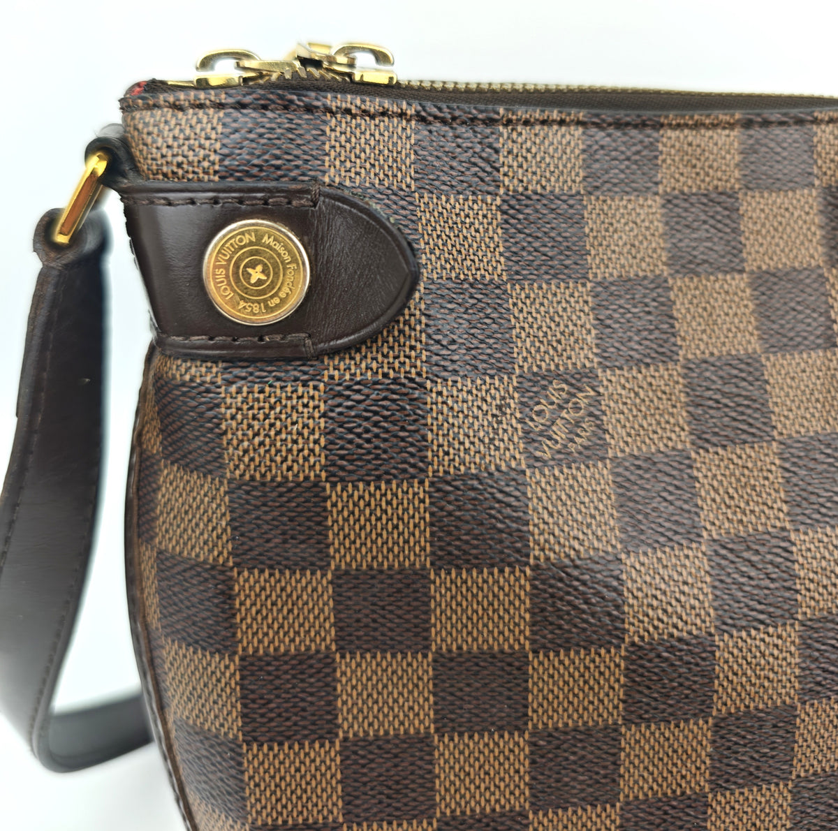 C2991 Louis Vuitton Crossbody Bag Damier Ebene Duomo Messenger | Pre-Owned Very Good Brown Coated canvas Damier Ebene