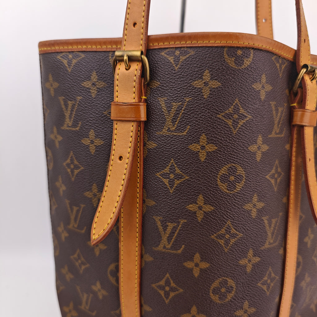 C3043 Louis Vuitton Bucket Bag Monogram Canvas Bucket GM Bag | Pre-Owned Very Good Brown Monogram Canvas