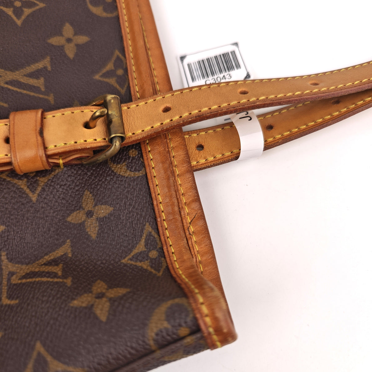 C3043 Louis Vuitton Bucket Bag Monogram Canvas Bucket GM Bag | Pre-Owned Very Good Brown Monogram Canvas