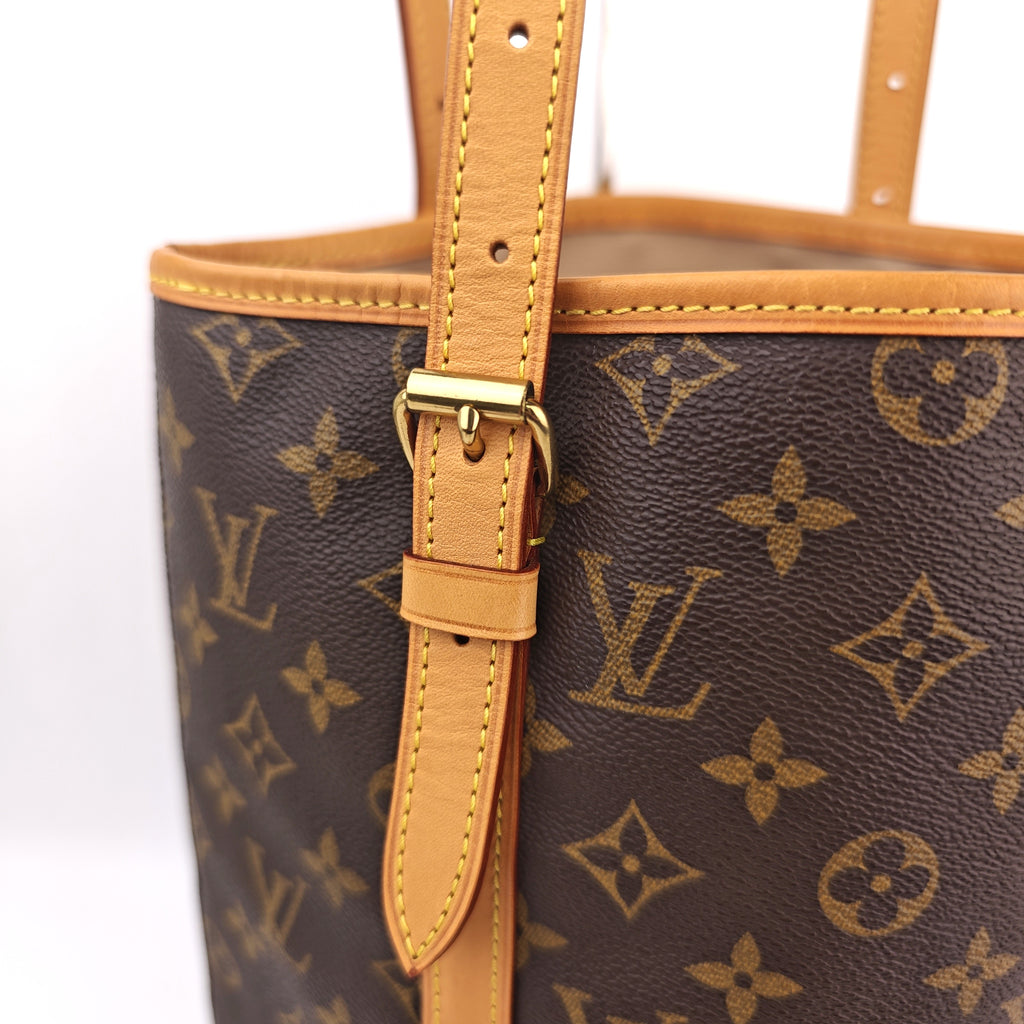 C3044 Louis Vuitton Bucket Bag Monogram Canvas Bucket GM Bag | Pre-Owned Very Good Brown Monogram Canvas