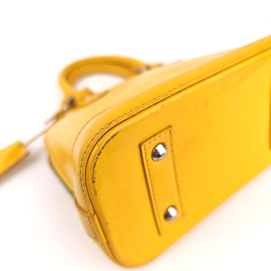 C3111 Louis Vuitton Top Handle Bag Alma BB | Pre-Owned Very Good Yellow Leather