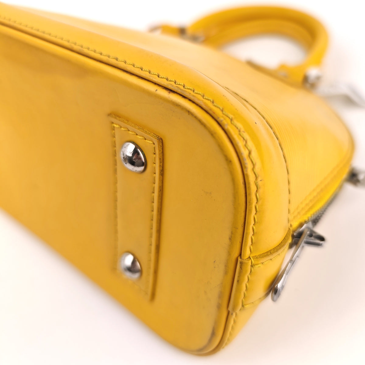 C3111 Louis Vuitton Top Handle Bag Alma BB | Pre-Owned Very Good Yellow Leather