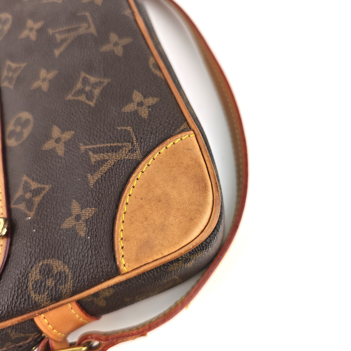 C3120R Louis Vuitton Shoulder Bag Marly Dragonne | Pre-Owned Very Good Monogram Canvas, Leather