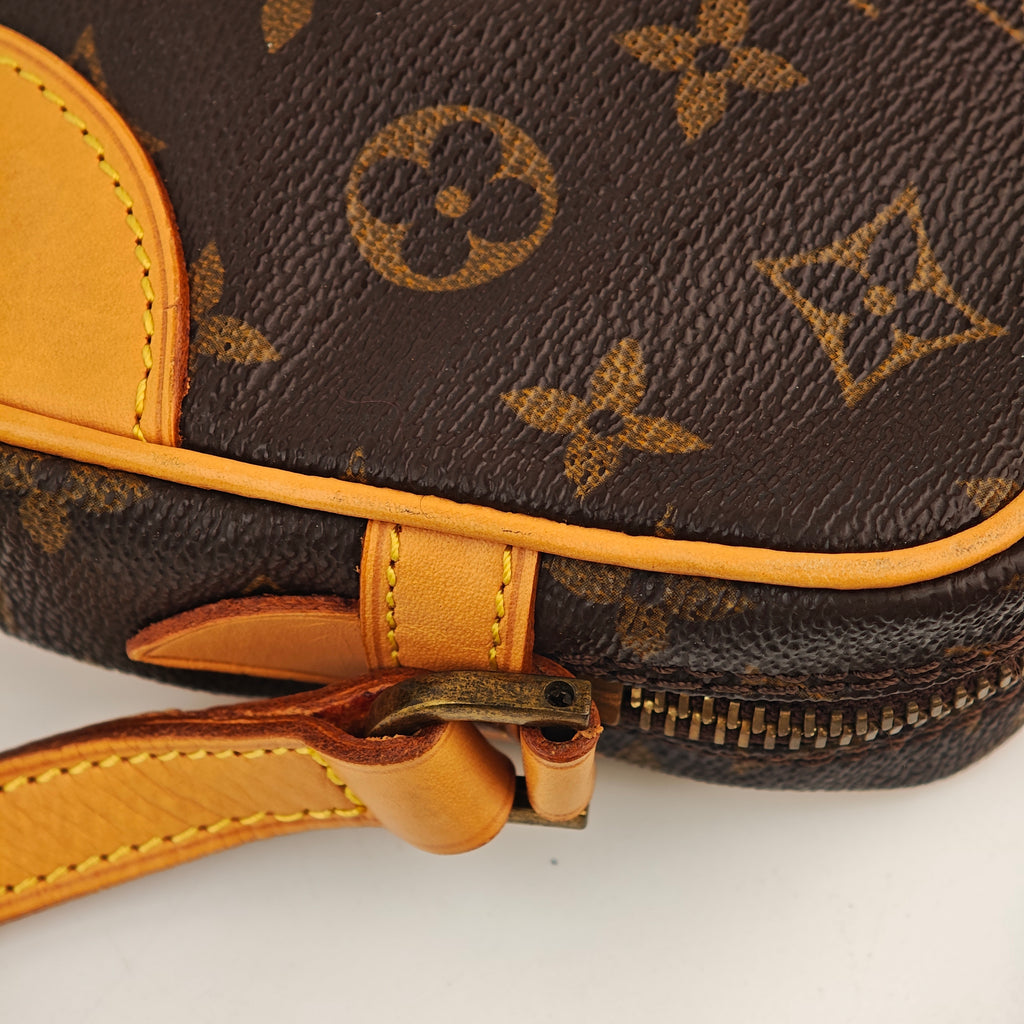 C3121R Louis Vuitton Shoulder Bag Trocadero 23 | Pre-Owned Very Good Brown Monogram Canvas