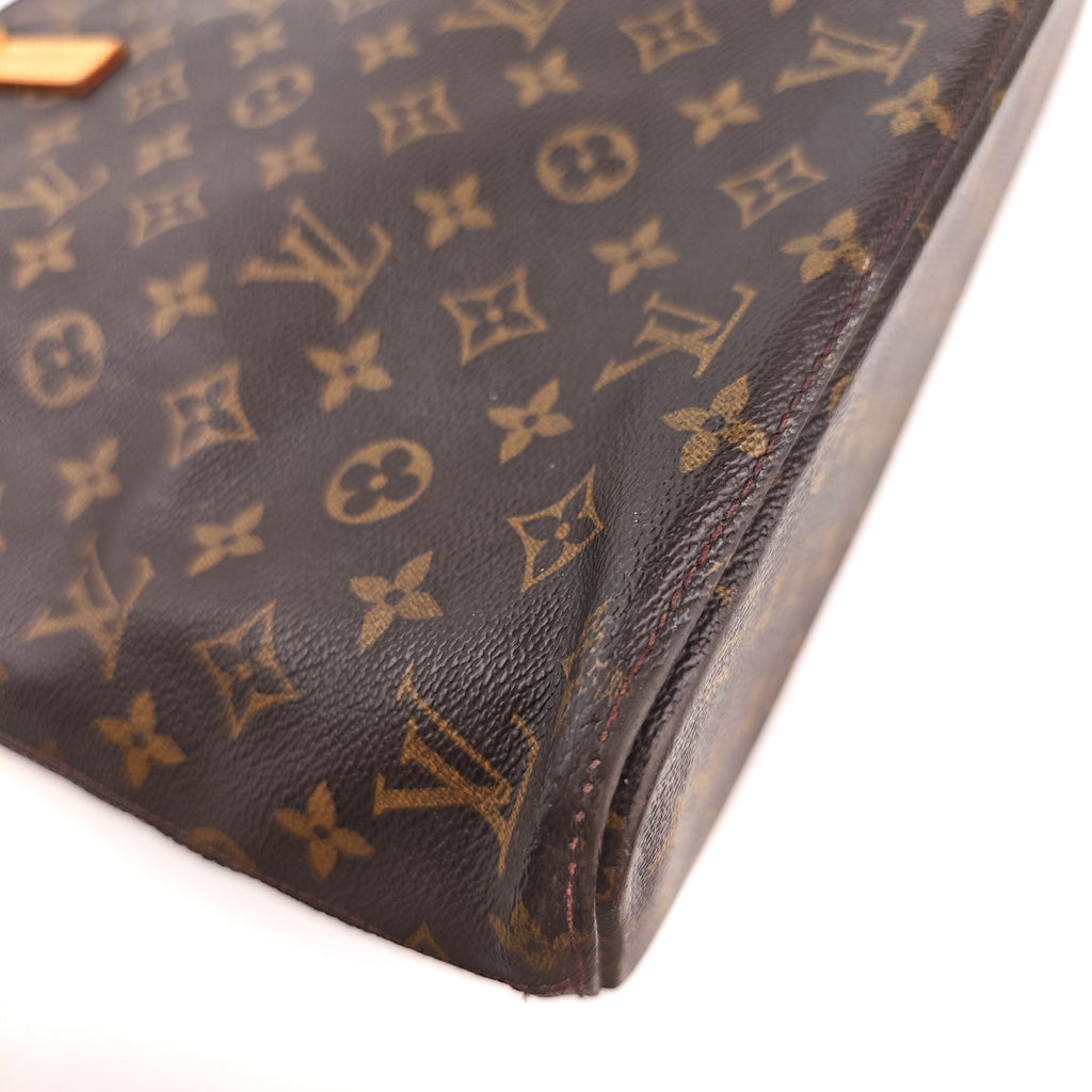 C3123R Louis Vuitton Shoulder Bag Luco | Pre-Owned Very Good Brown Monogram Canvas