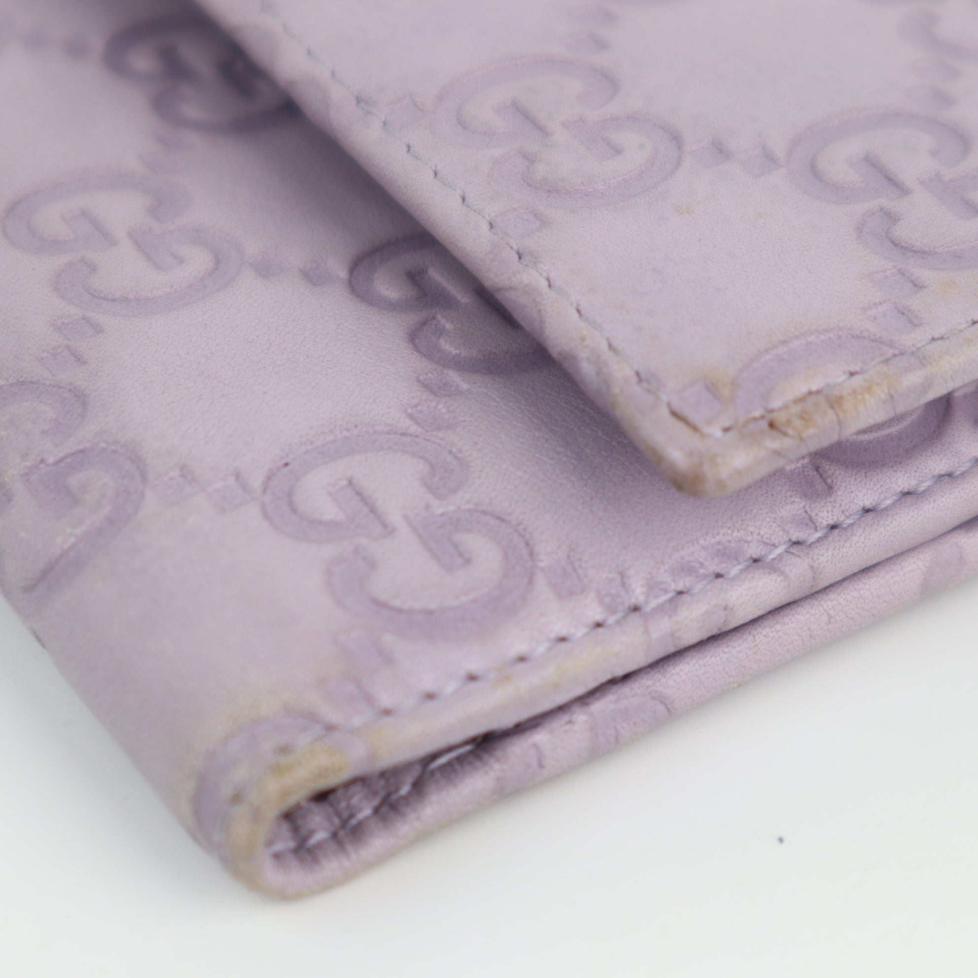 C2146 Gucci Wallet Purple Guccissima Leather Compact Tri-Fold Wallet | Pre-Owned Very Good Purple Guccissima