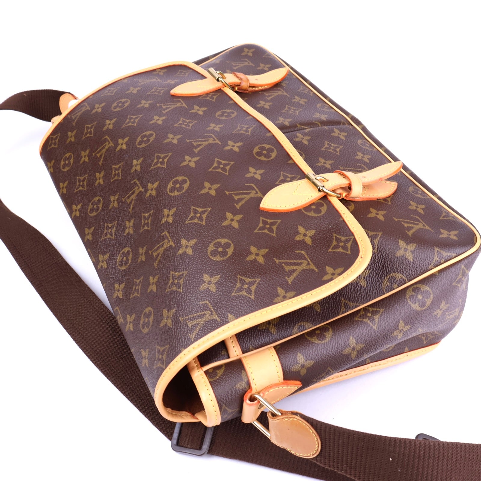 J2078 Louis Vuitton LV Monogram Gibecière GM Bag- Pre Owned