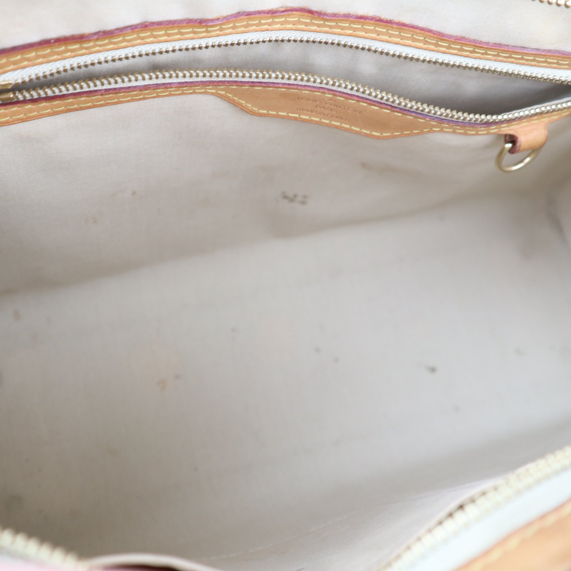 C1366 Louis Vuitton Monogram Vernis Brea MM Yellow-Pre Owned