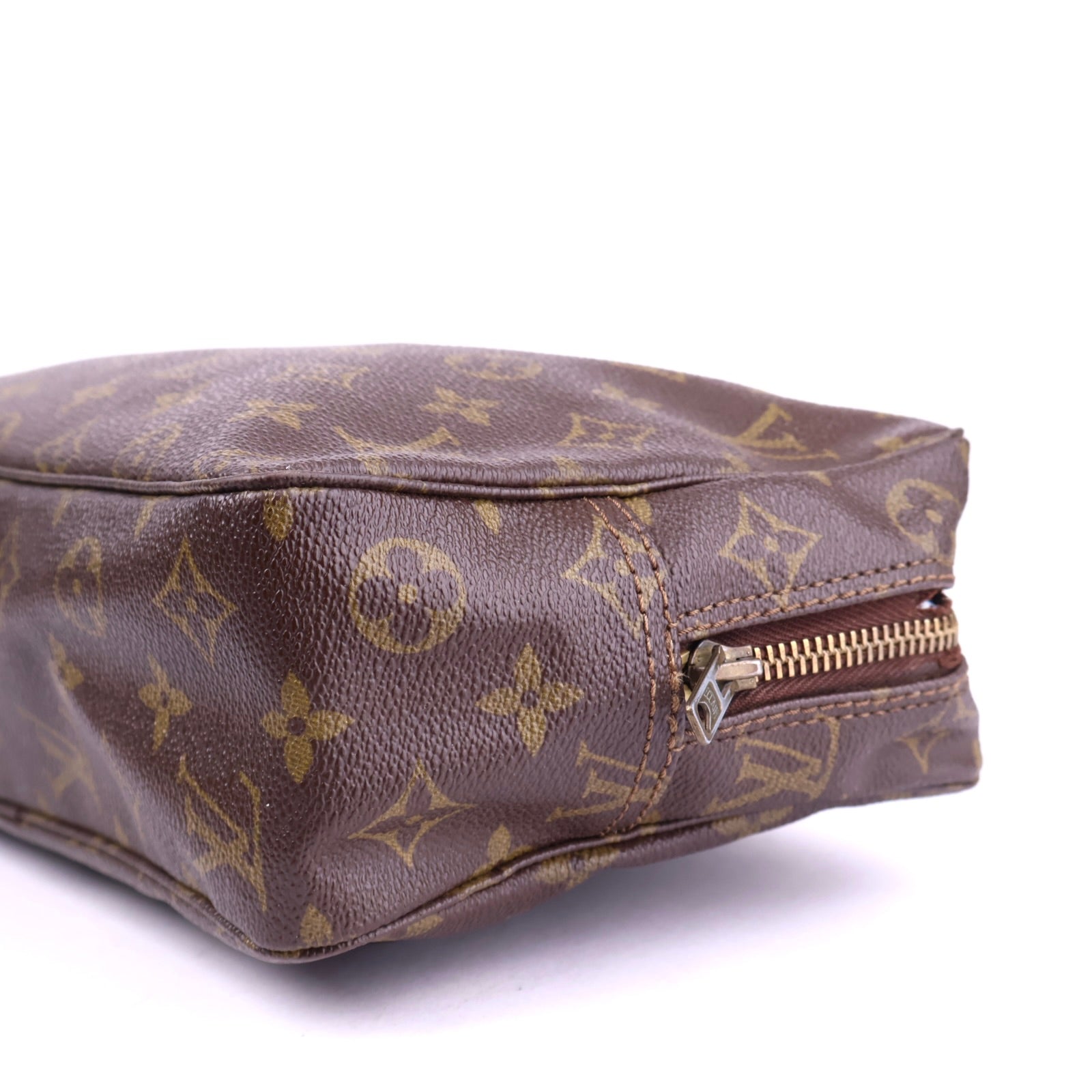 J3407 Louis Vuitton Brown Monogram Trousse Toilette 28- Pre Owned