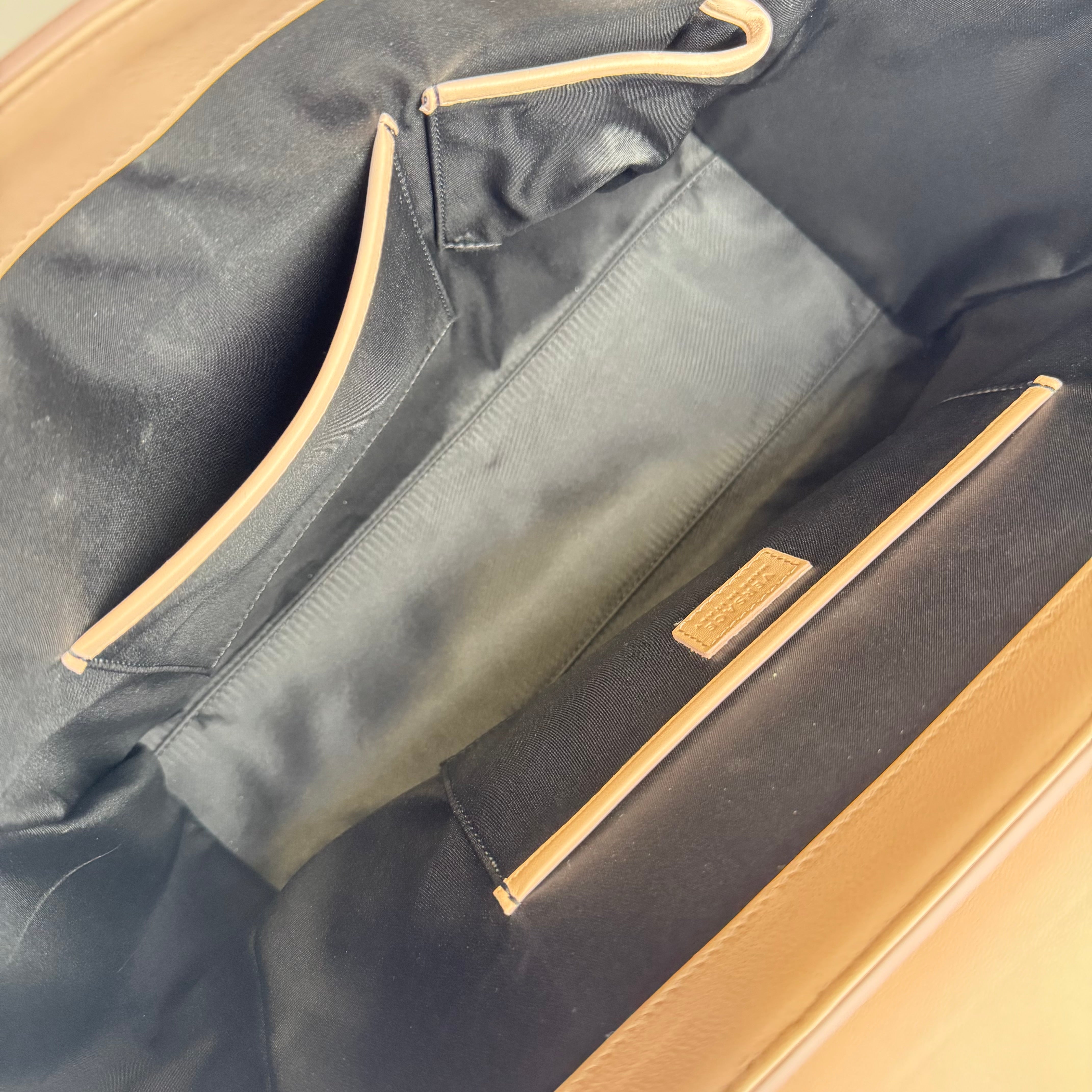 J0730B58890 Versace Patent leather handbag- Pre Owned