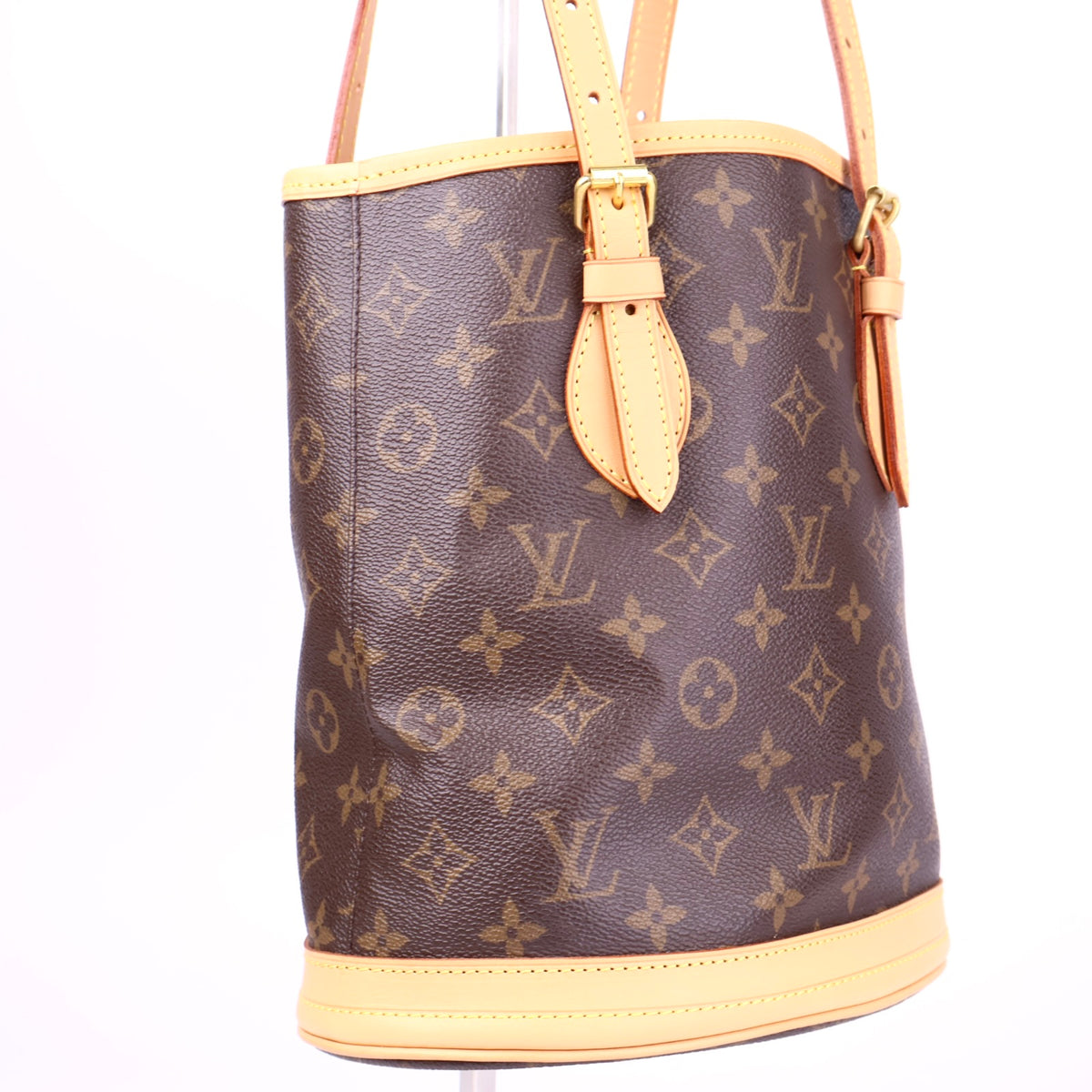 J3402R Louis Vuitton Monogram Petit Bucket Bag- Pre Owned