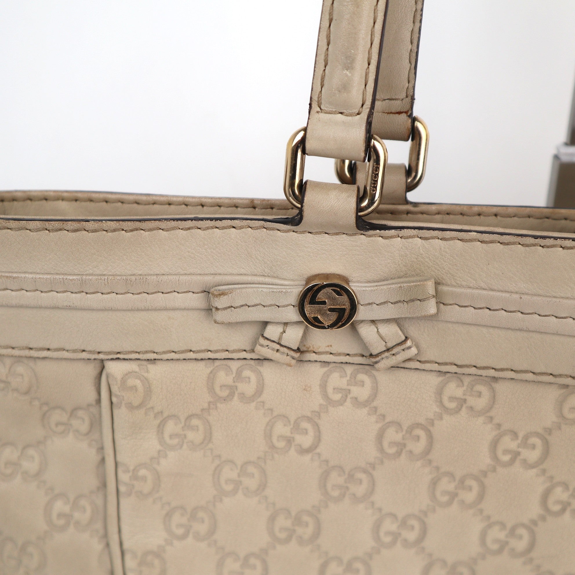 C2208 Gucci Tote Bag Mayfair Guccissima Tote Bag | Pre-Owned Very Good Light Beige Guccissima leather