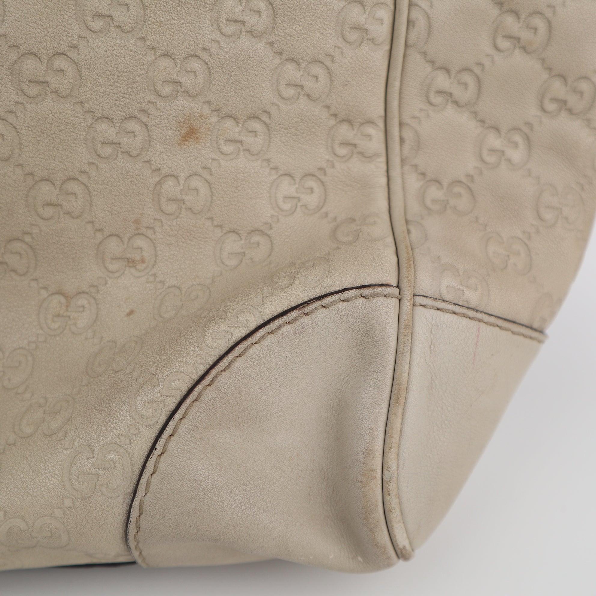 C2208 Gucci Tote Bag Mayfair Guccissima Tote Bag | Pre-Owned Very Good Light Beige Guccissima leather