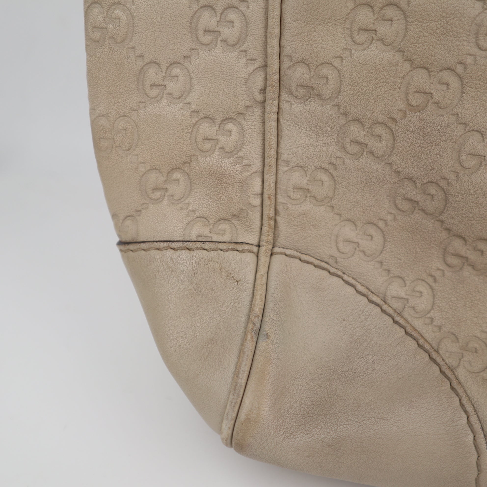 C2208 Gucci Tote Bag Mayfair Guccissima Tote Bag | Pre-Owned Very Good Light Beige Guccissima leather