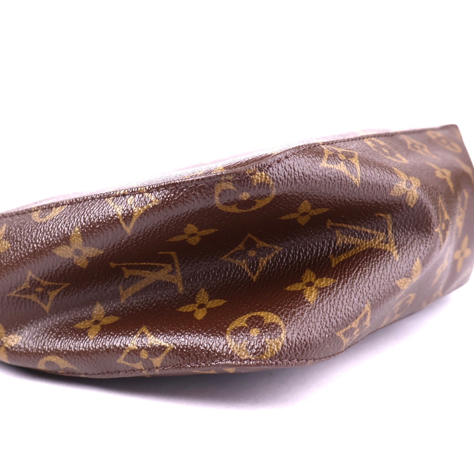J3371R Louis Vuitton Looping Handbag Monogram Canvas MM satchel- Pre Owned