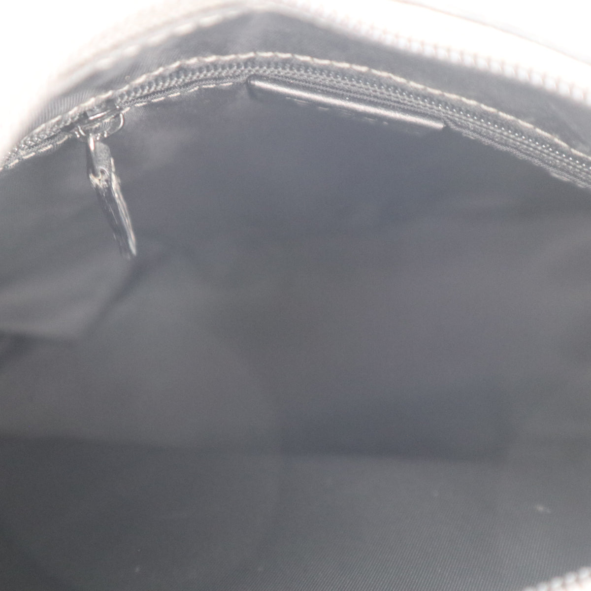 C2214# Gucci Hobo Bag Guccissima Hobo | Pre-Owned Excellent Grey Guccissima leather