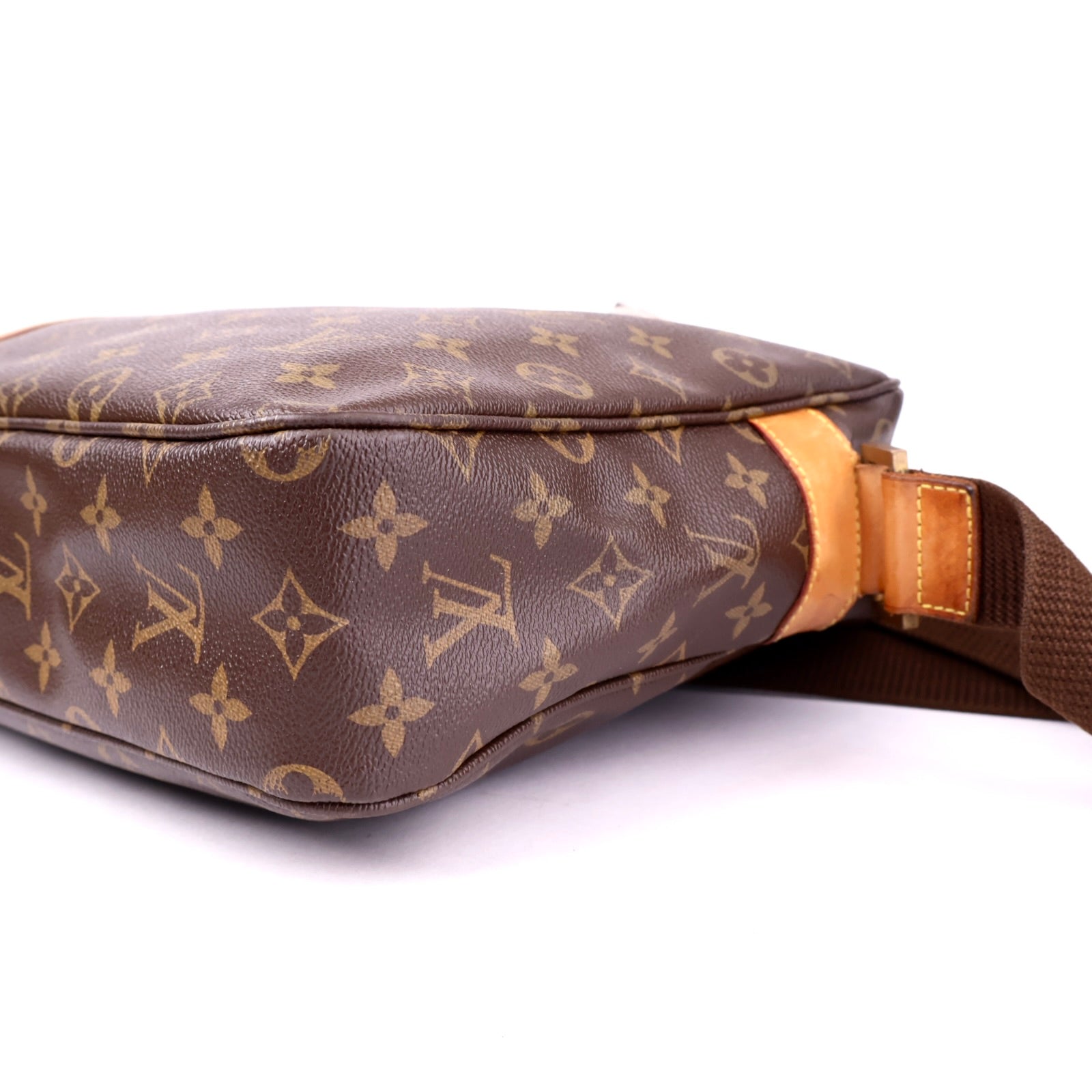 J3369 Louis Vuitton Monogram Sac Bosphore Messenger Bag- Pre Owned