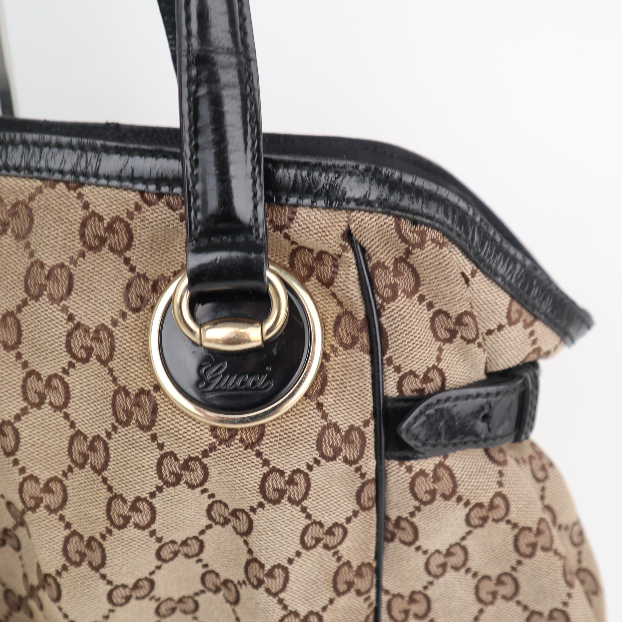 C2217 Gucci Tote Bag Full Moon Patent Leather Large Tote Bag | Pre-Owned Very Good Black patent leather