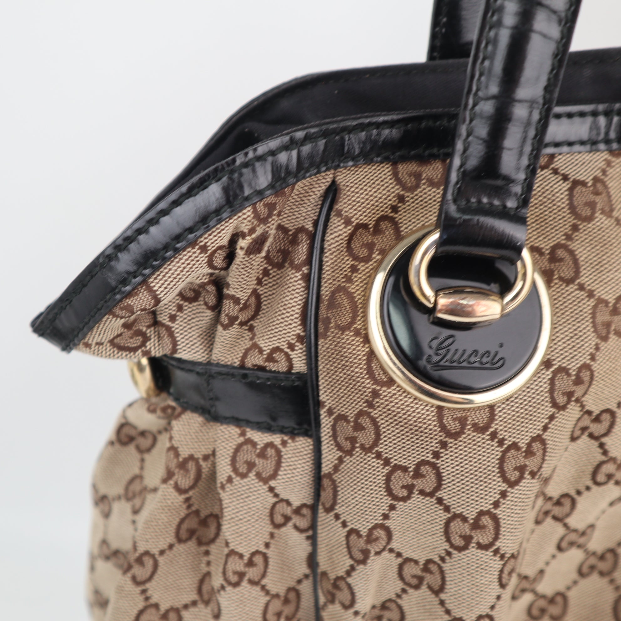 C2217 Gucci Tote Bag Full Moon Patent Leather Large Tote Bag | Pre-Owned Very Good Black patent leather