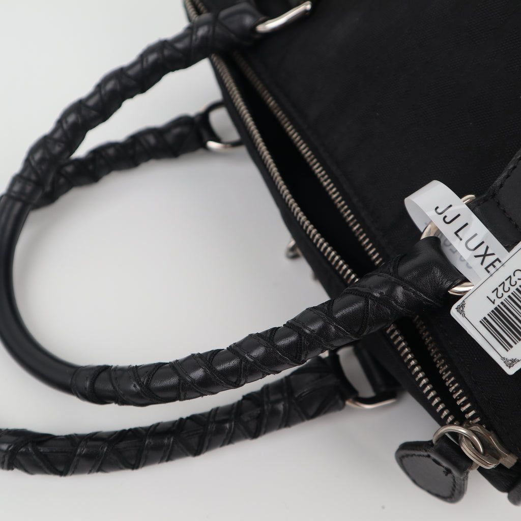 C2221 Christian Dior Top Handle Bag Diorissimo Lovely | Pre-Owned Very Good Leather