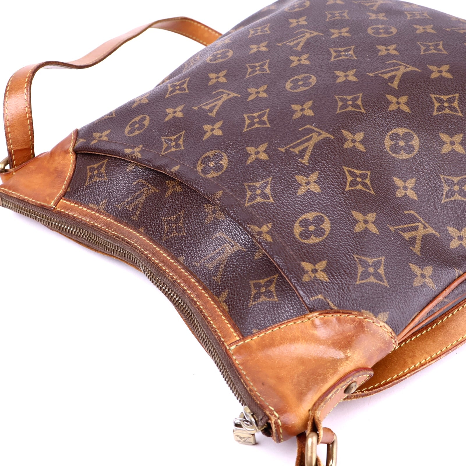 J3362 Louis Vuitton Odeon MM Monogram Canvas- Pre Owned