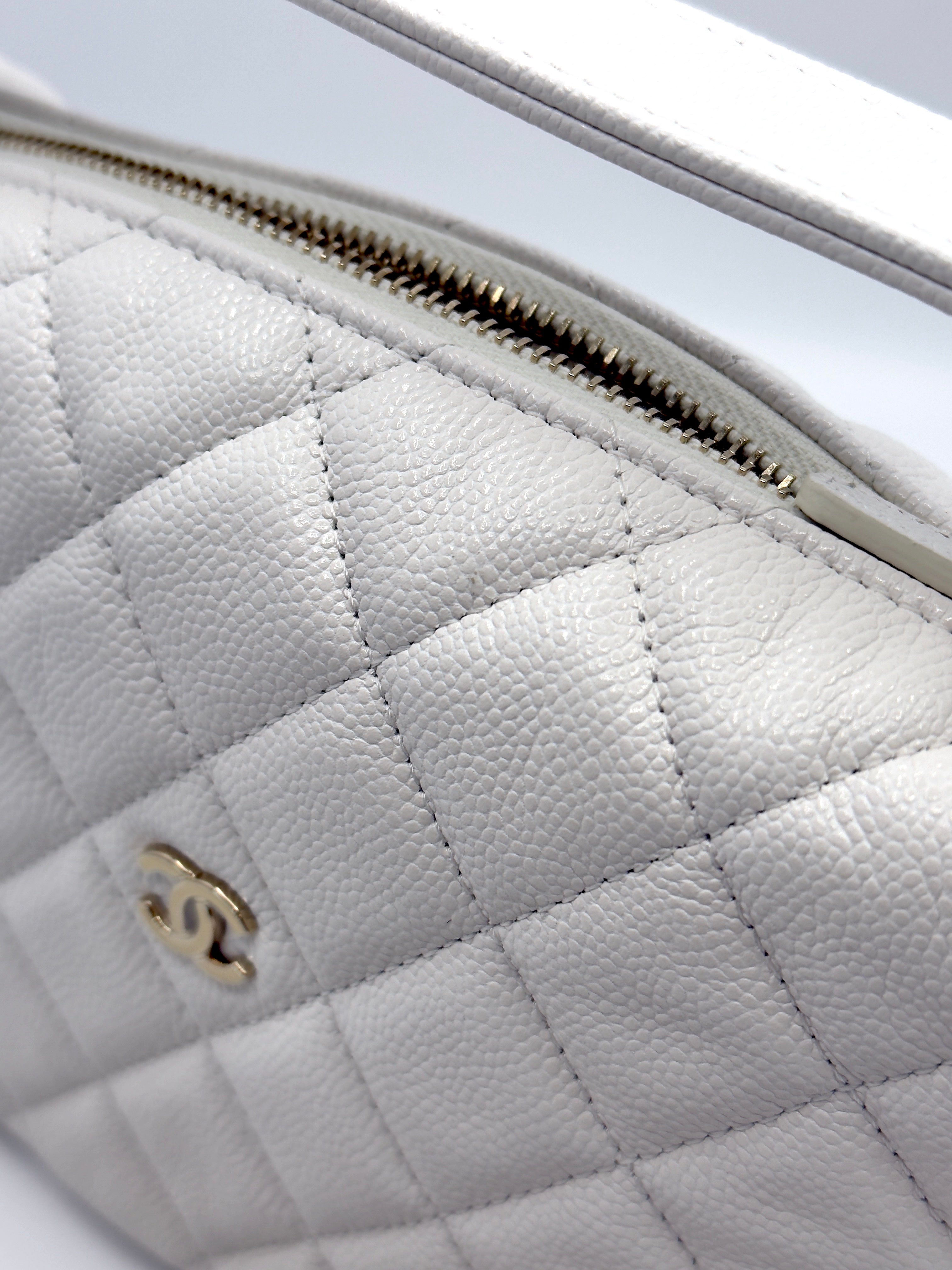 Chanel Women Handbag White Cruise