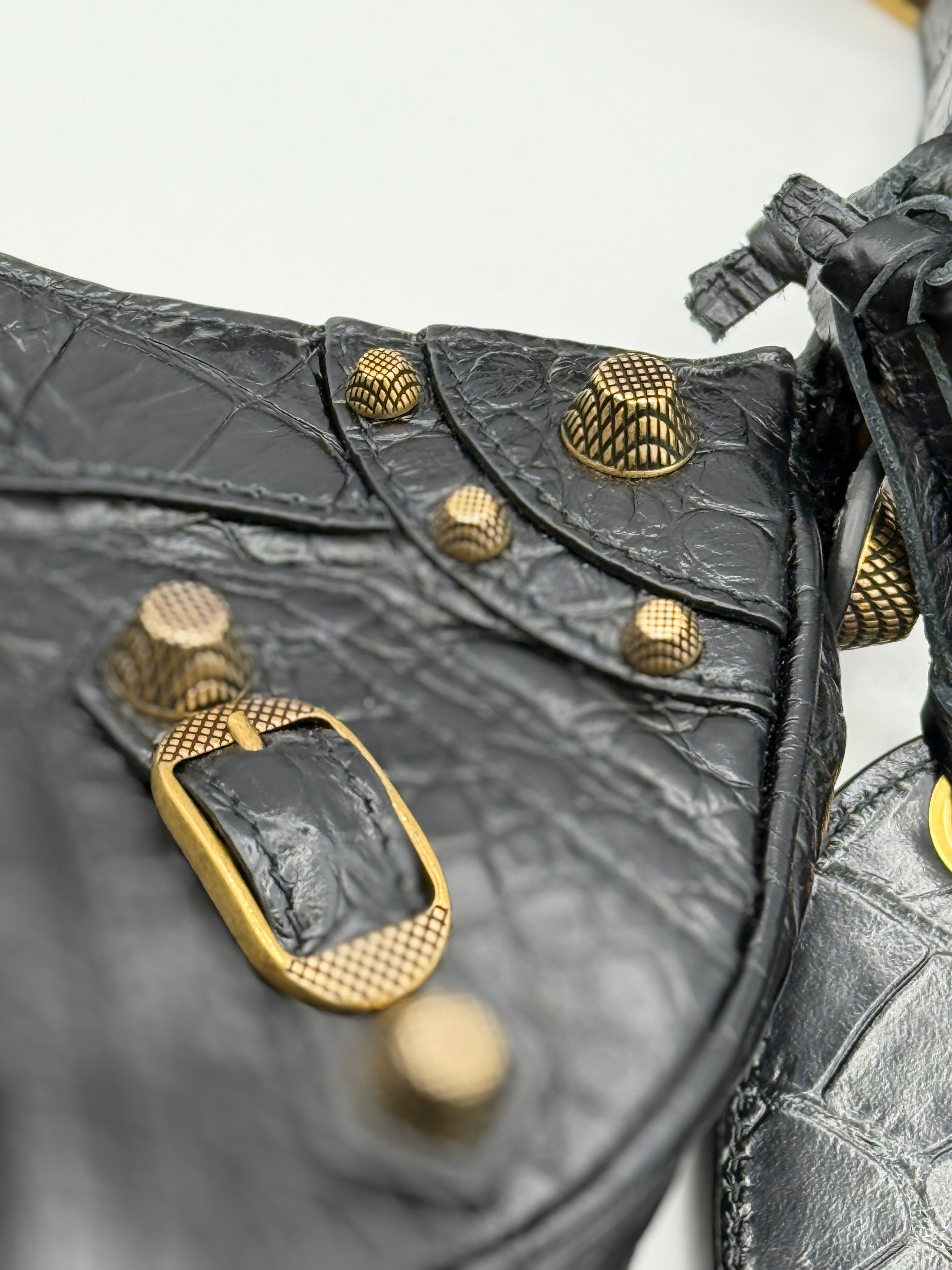 Balenciaga Le Cagole Leather Bag