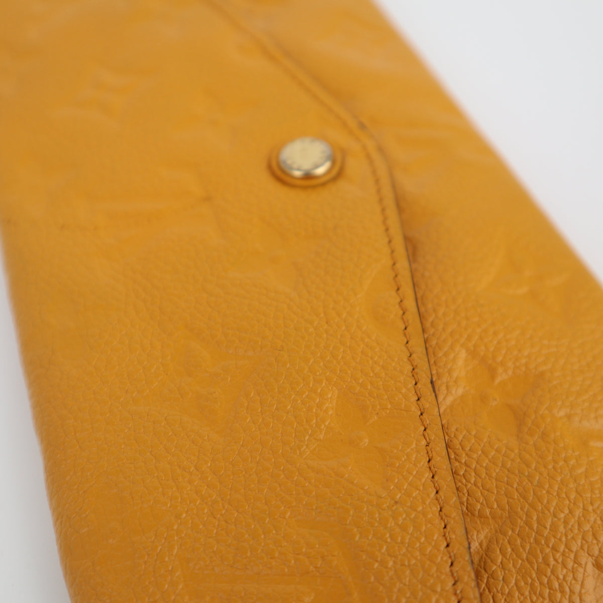 C2200 Louis Vuitton Long Wallet Monogram Empreinte Long Wallet | Pre-Owned Very Good Safran Yellow embossed leather