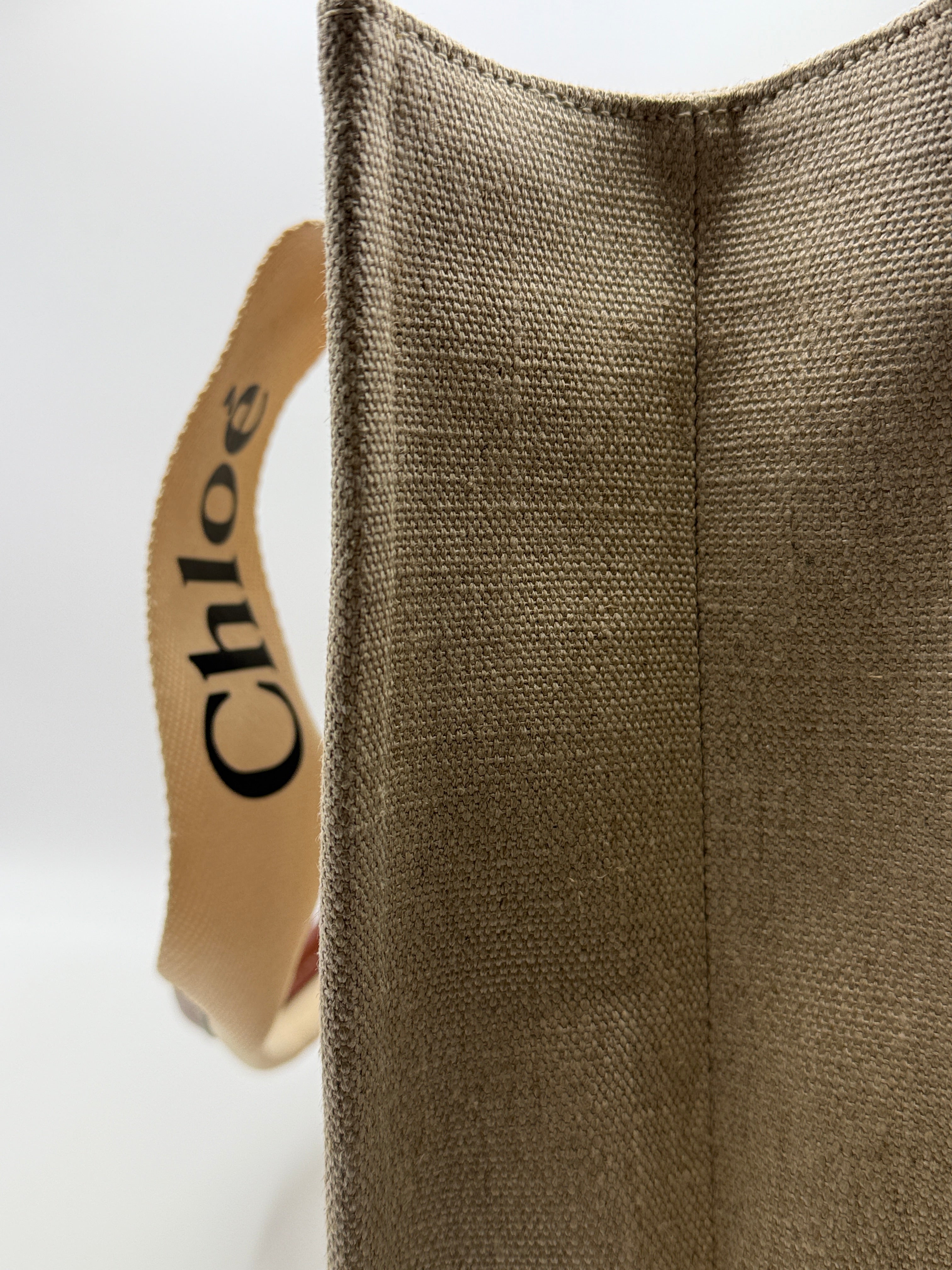 Chloé Woody Linen Tote Bag