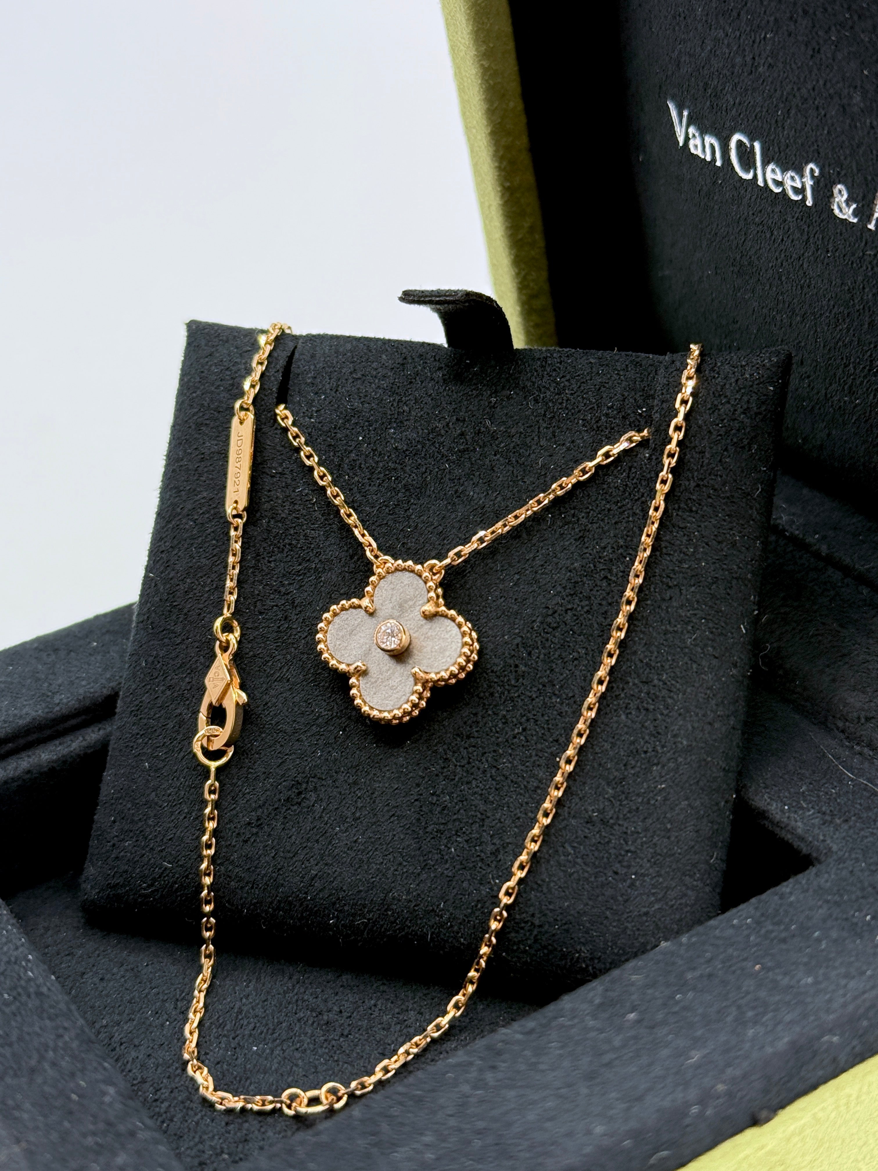 Van Cleef & Arpels Limited Edition Grey Mother Of Pearl Vintage Alhambra Holiday Pendant