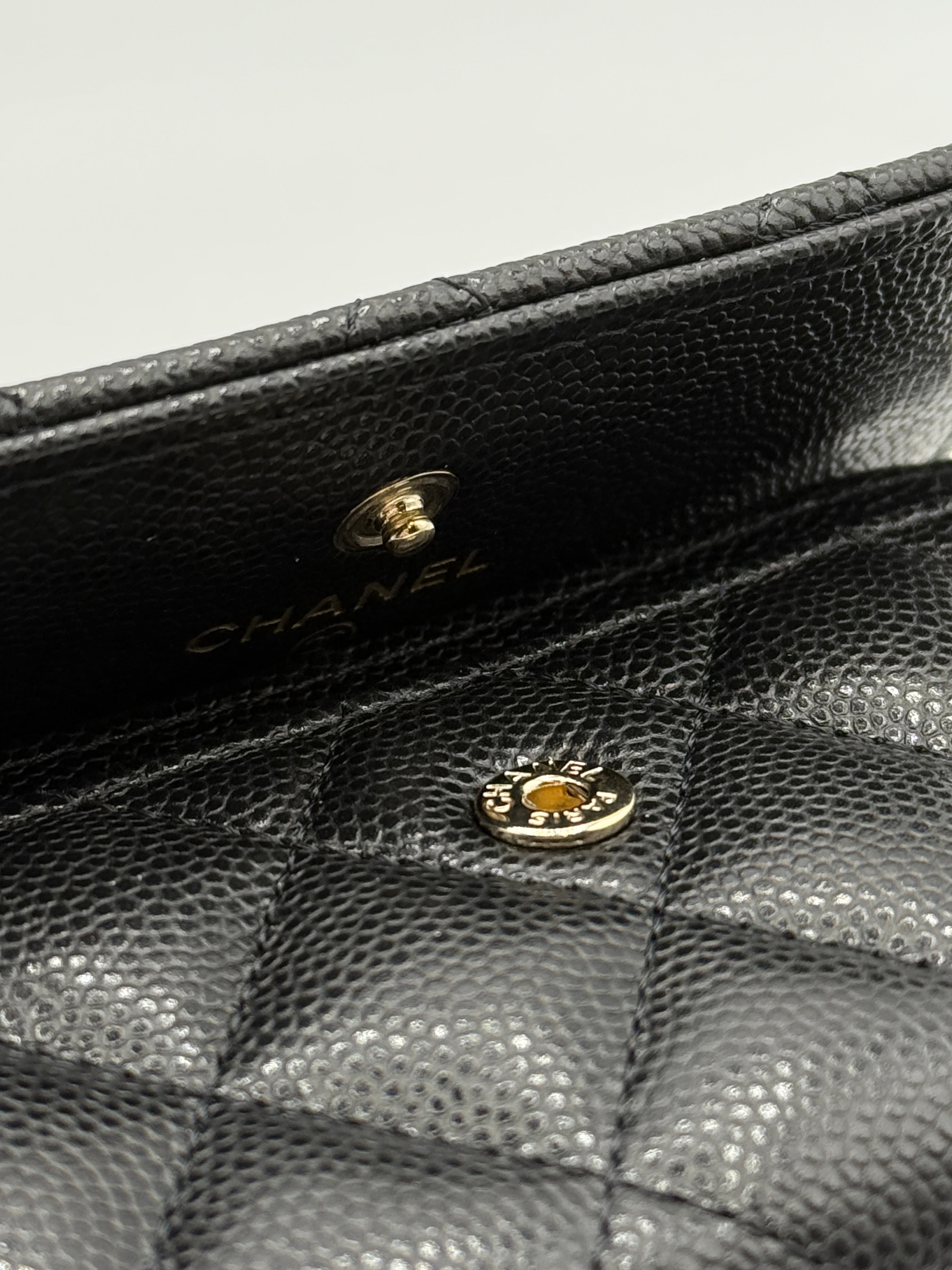 Chanel Timeless/Classique Leather Wallet