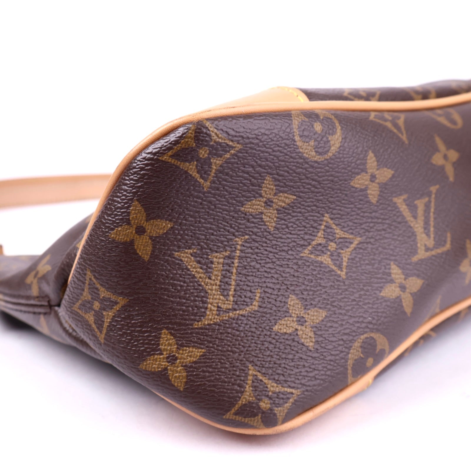J2115R Louis Vuitton Brown Monogram Canvas Boulogne PM Handbag- Pre Owned