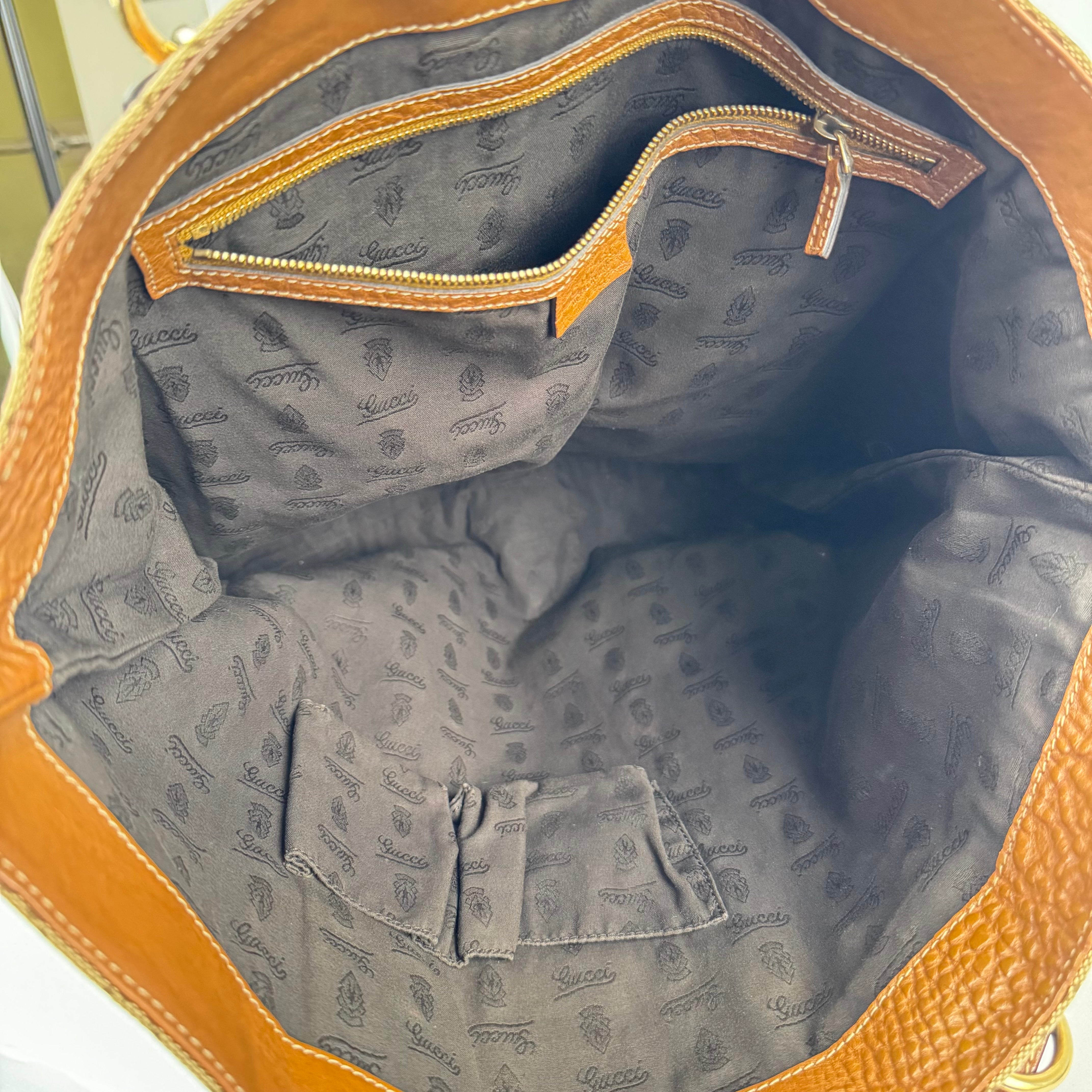 Gucci 2016-2025 Large GG Canvas GG Charm tote bag- Pre Owned