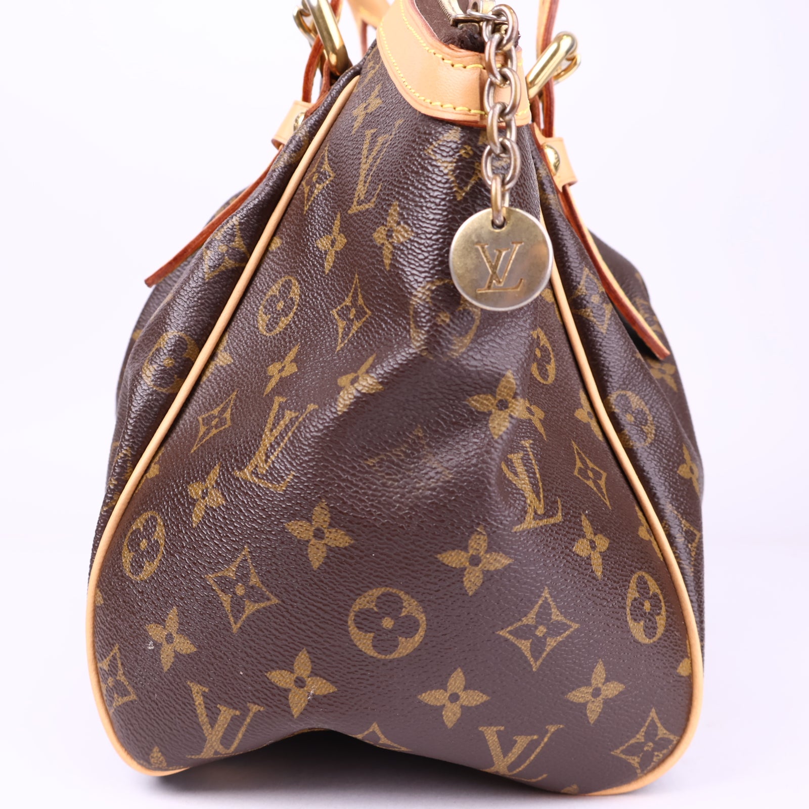 J3323R Louis Vuitton Monogram Canvas Tivoli GM Bag- Pre Owned
