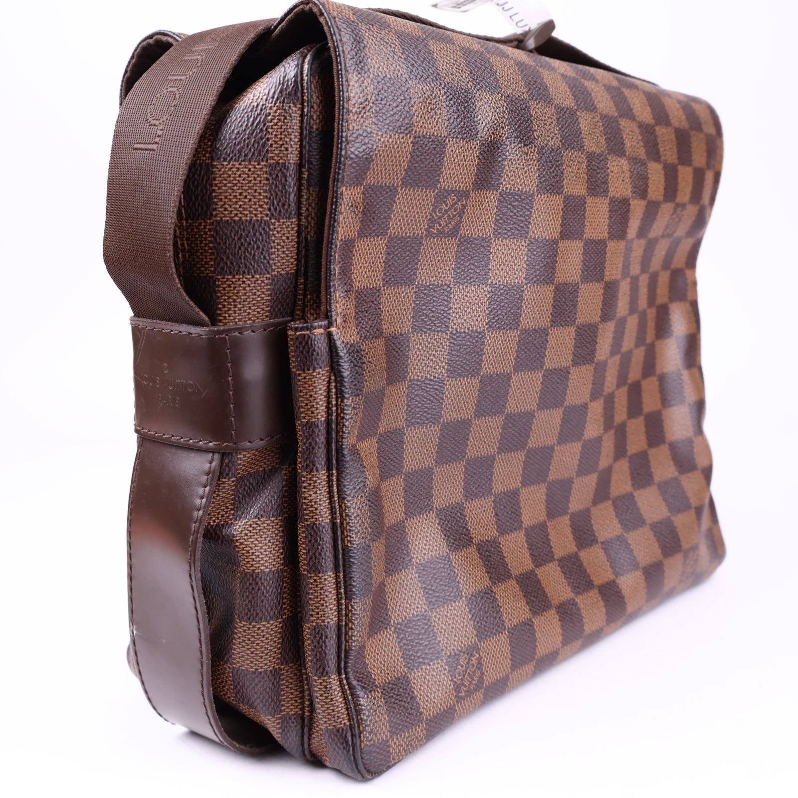 J3319 Louis Vuitton Damier Canvas Naviglio Messenger Bag- Pre Owned