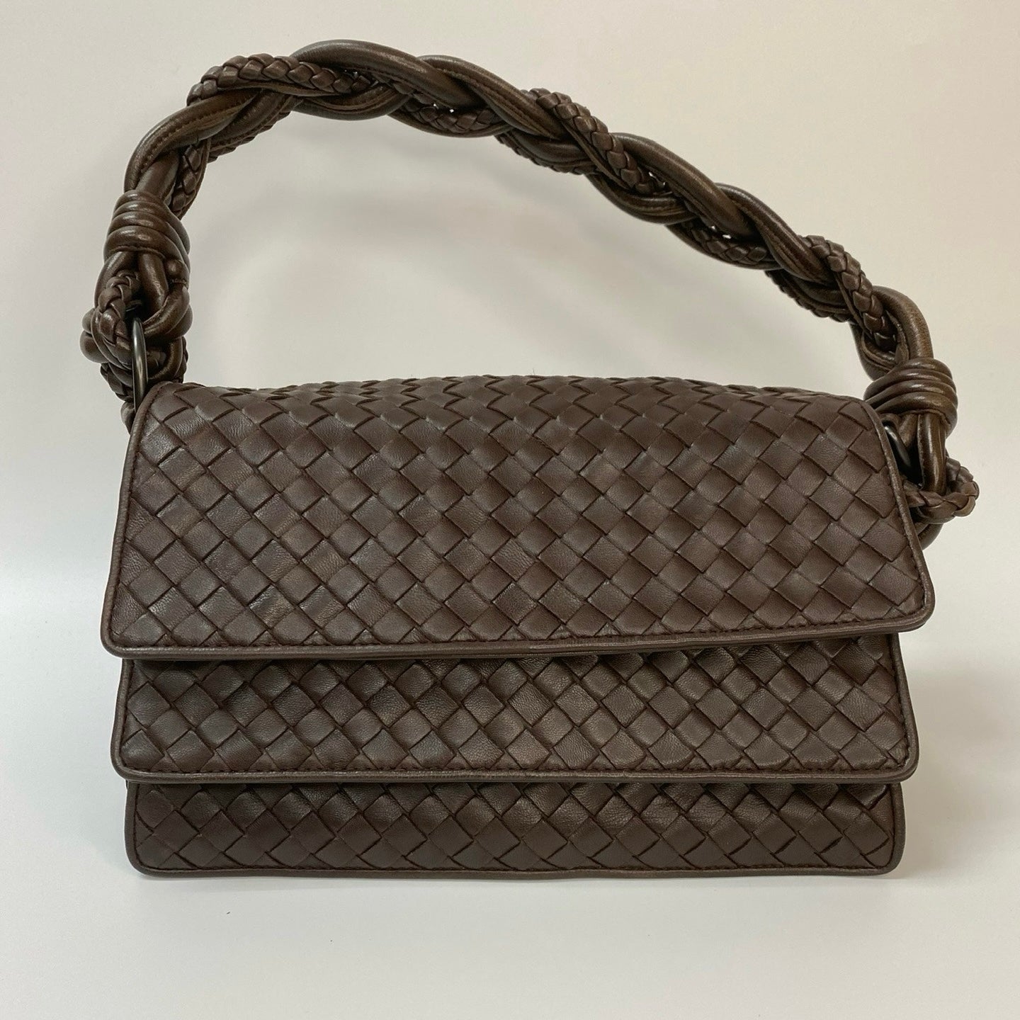 J2849 Bottega Veneta Shoulder Bag BV Dark Brown Intrecciato Double Flap Shoulder Bag | Pre-Owned  Brown