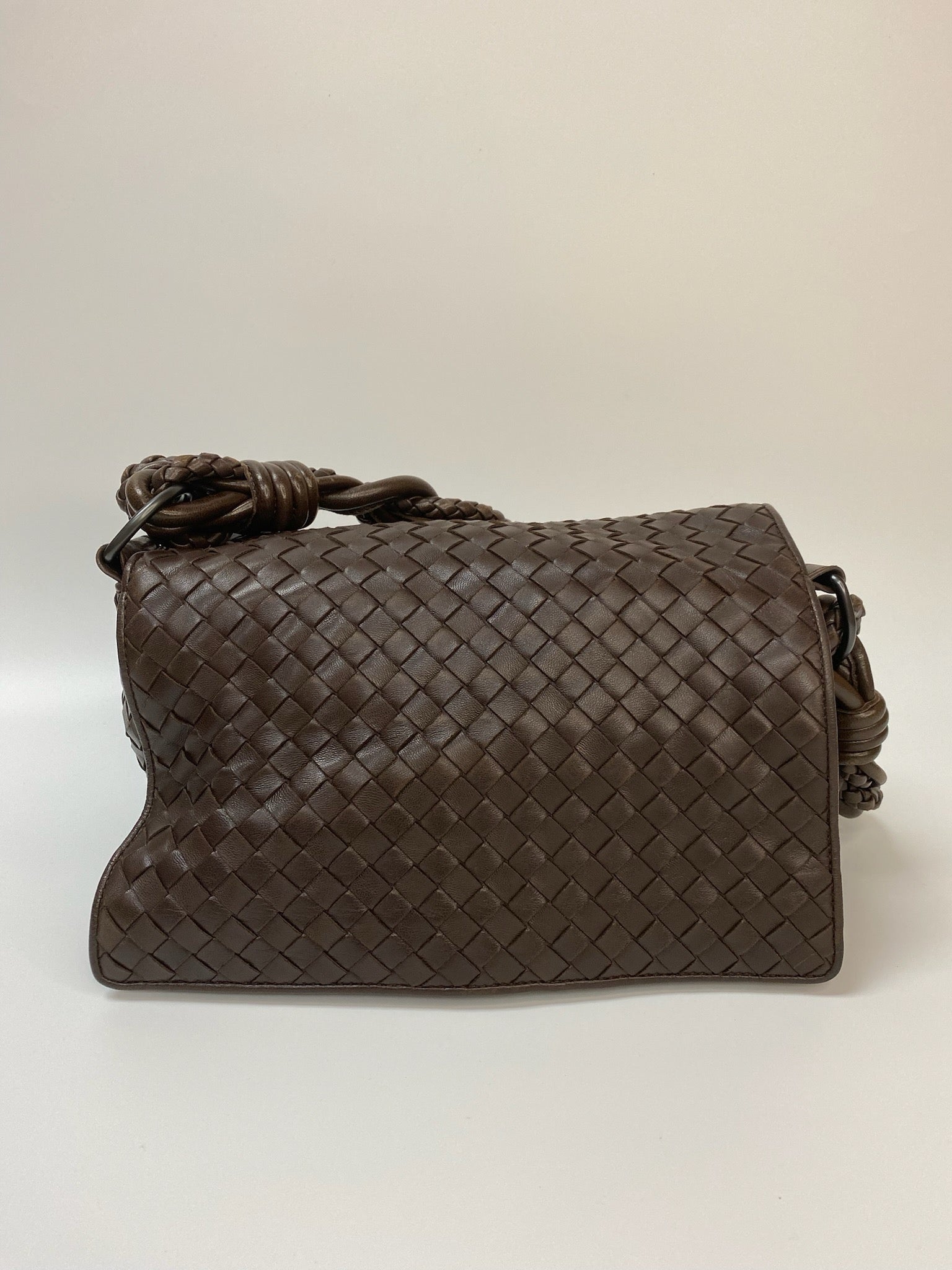 J2849 Bottega Veneta Shoulder Bag BV Dark Brown Intrecciato Double Flap Shoulder Bag | Pre-Owned  Brown