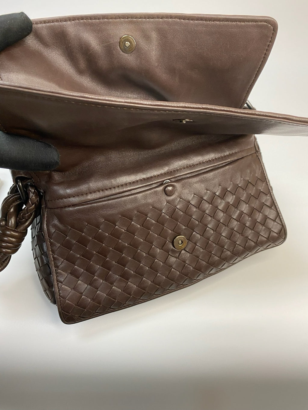 J2849 Bottega Veneta Shoulder Bag BV Dark Brown Intrecciato Double Flap Shoulder Bag | Pre-Owned  Brown