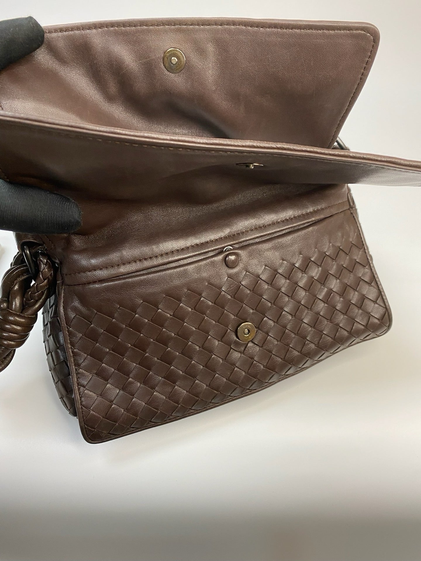 J2849 Bottega Veneta Shoulder Bag BV Dark Brown Intrecciato Double Flap Shoulder Bag | Pre-Owned  Brown