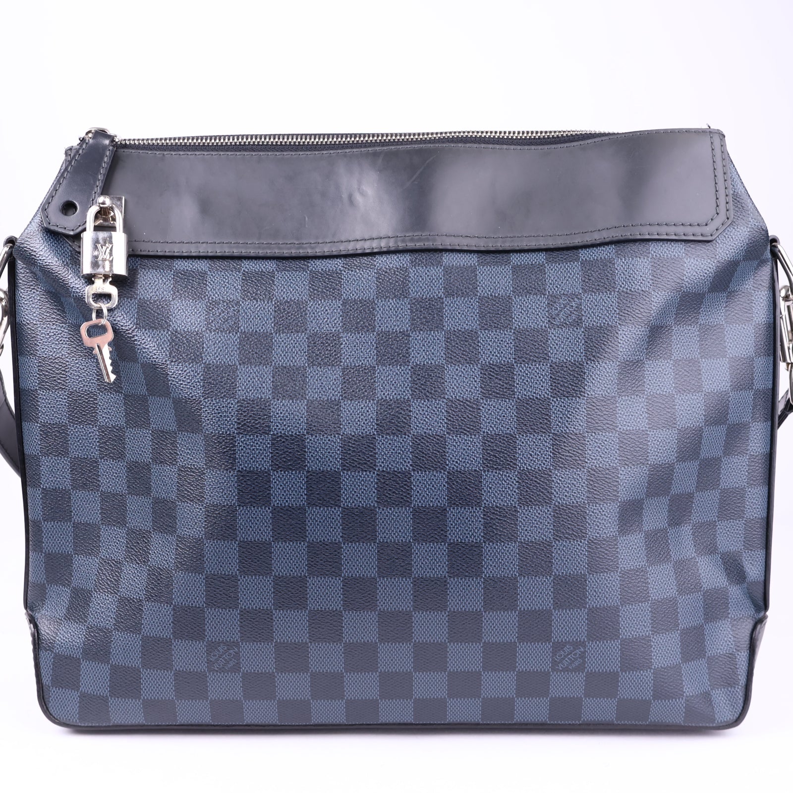 J3340 Louis Vuitton Damier Cobalt Canvas Greenwich Bag- Pre Owned