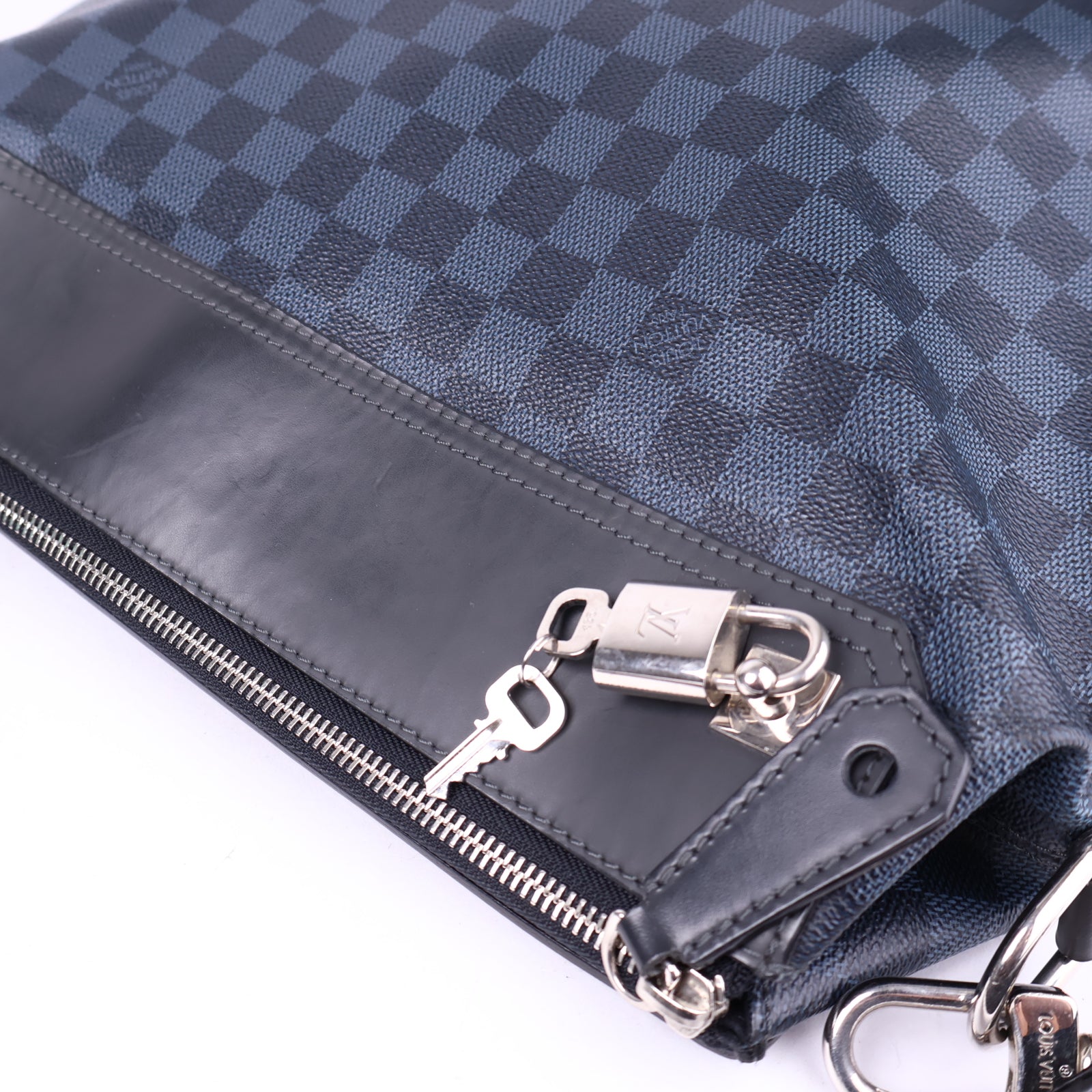 J3340 Louis Vuitton Damier Cobalt Canvas Greenwich Bag- Pre Owned