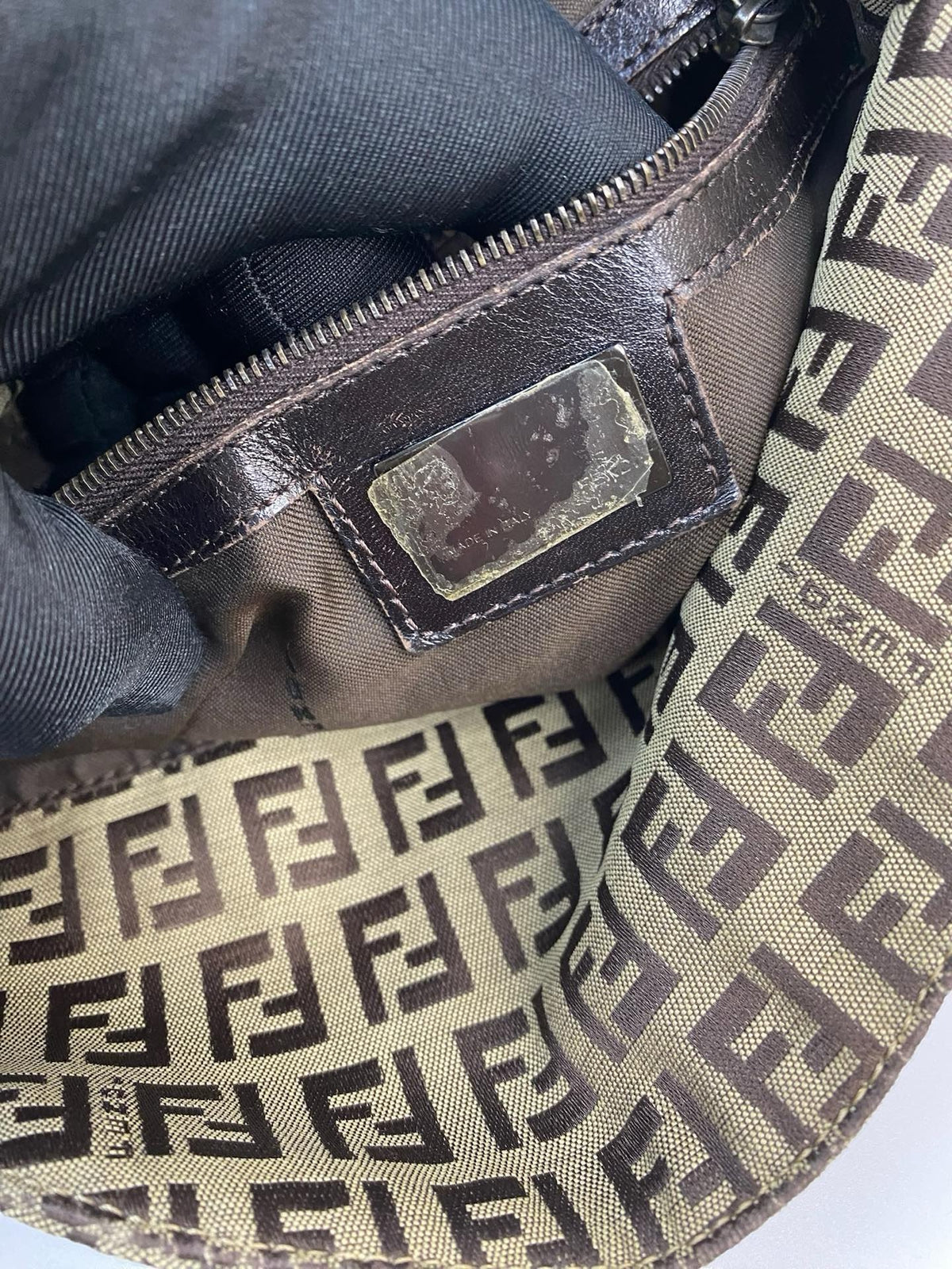 J2846 Fendi Shoulder Bag Zucchino Cnavas FF Double Flap Shoulder Bag | Pre-Owned Brown Canvas FF Monogram