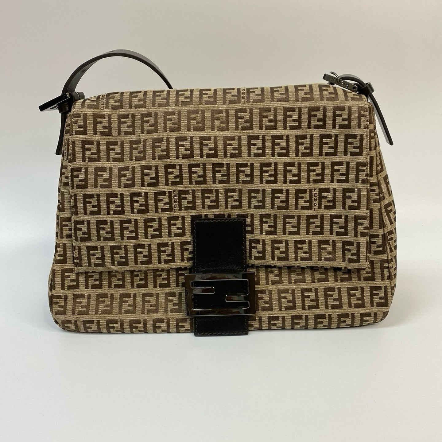 J2844 Fendi Shoulder Bag Brown Zucca Cancas Mamma Baguette handbag | Pre-Owned Brown Canvas FF Monogram