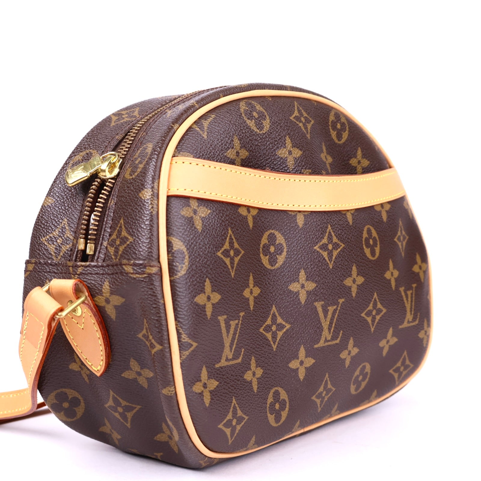 J3262R Louis Vuitton Monogram Canvas Blois Bag- Pre Owned