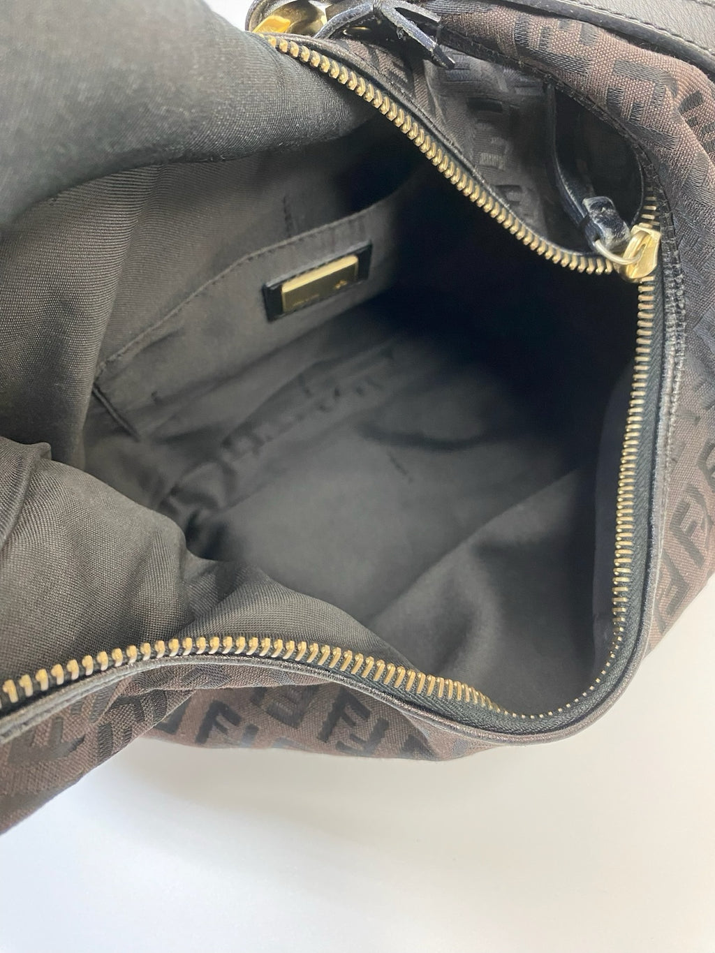 J2946 Fendi Shoulder Bag Black Zucchino Monogram Canvas Hobo Bag | Pre-Owned Black Canvas FF Monogram