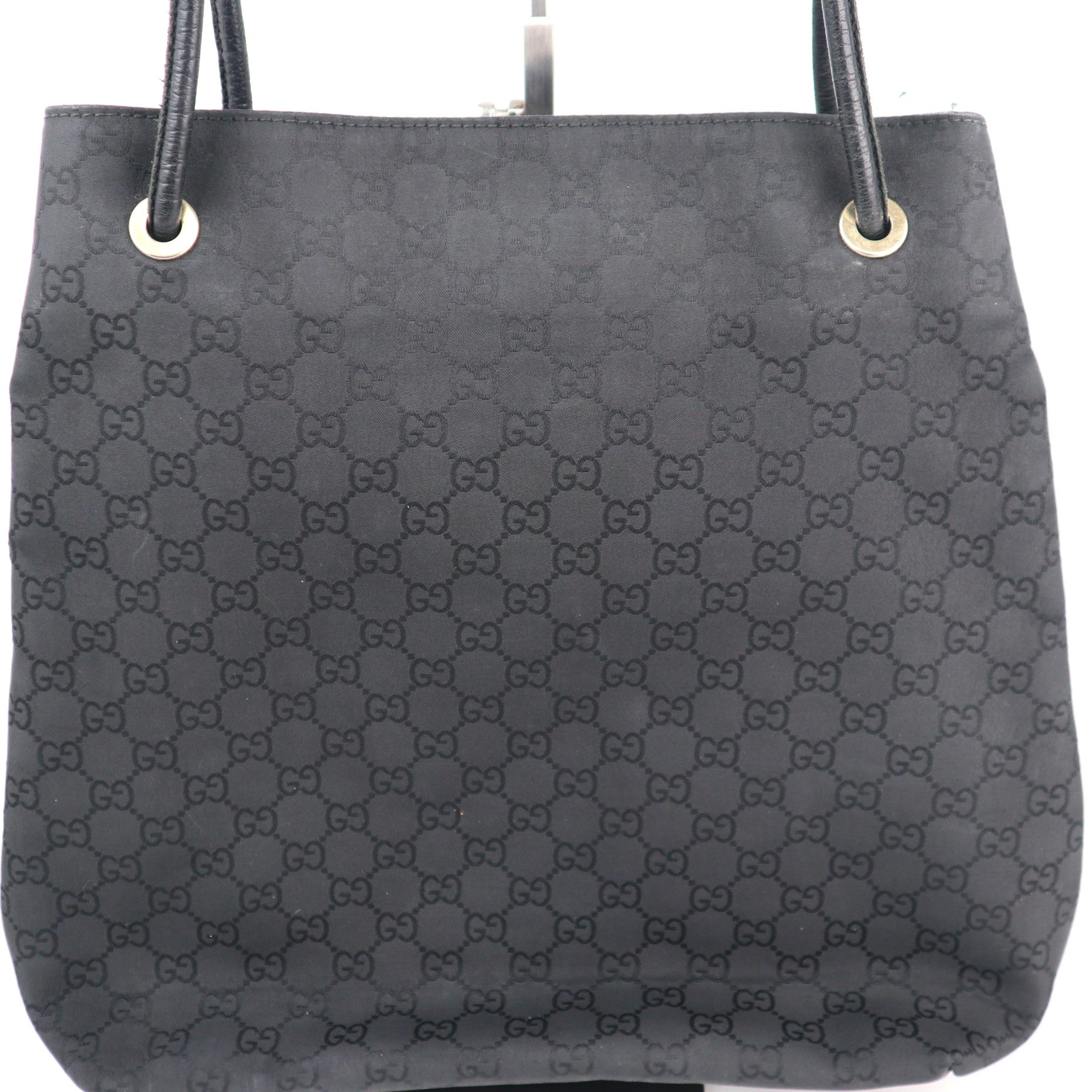 C2243 Gucci Tote Bag Monogram Gifford | Pre-Owned Very Good Black Nylon And Leather Trim