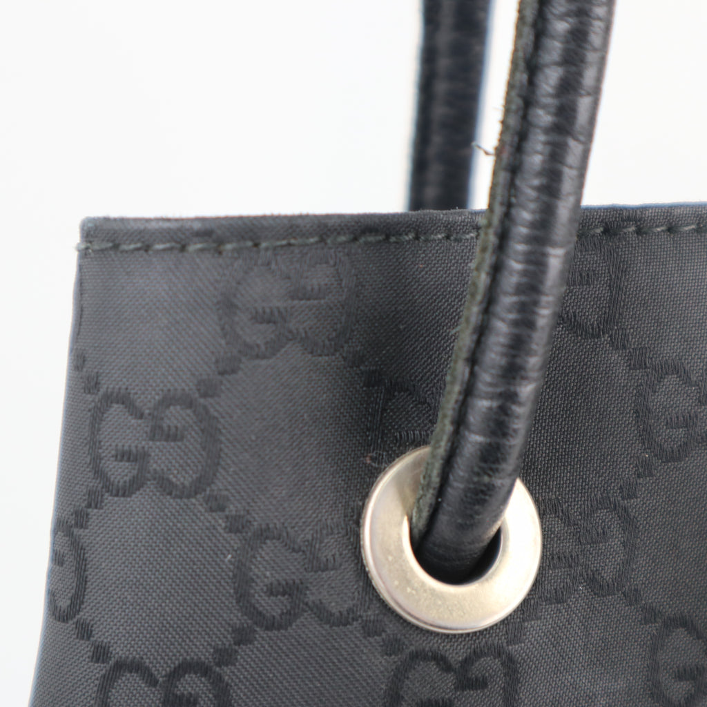 C2243 Gucci Tote Bag Monogram Gifford | Pre-Owned Very Good Black Nylon And Leather Trim