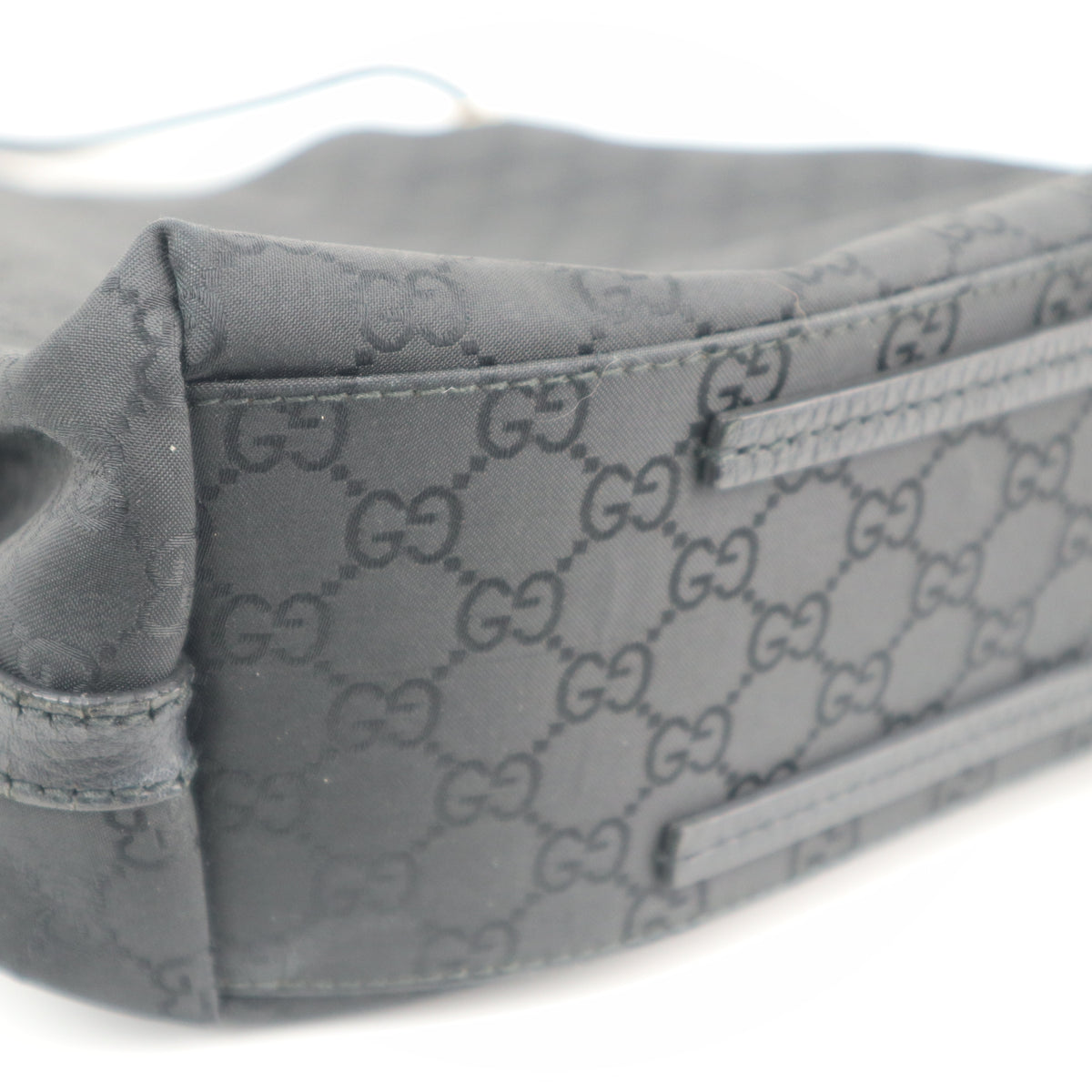 C2243 Gucci Tote Bag Monogram Gifford | Pre-Owned Very Good Black Nylon And Leather Trim